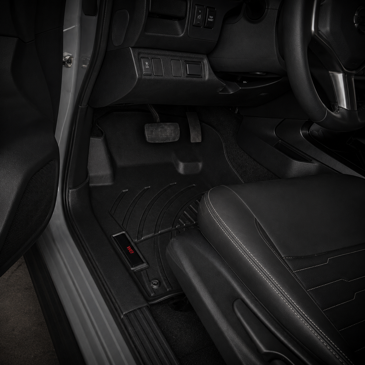Alfombra Nissan Np300 2020+ Pasajeros AF