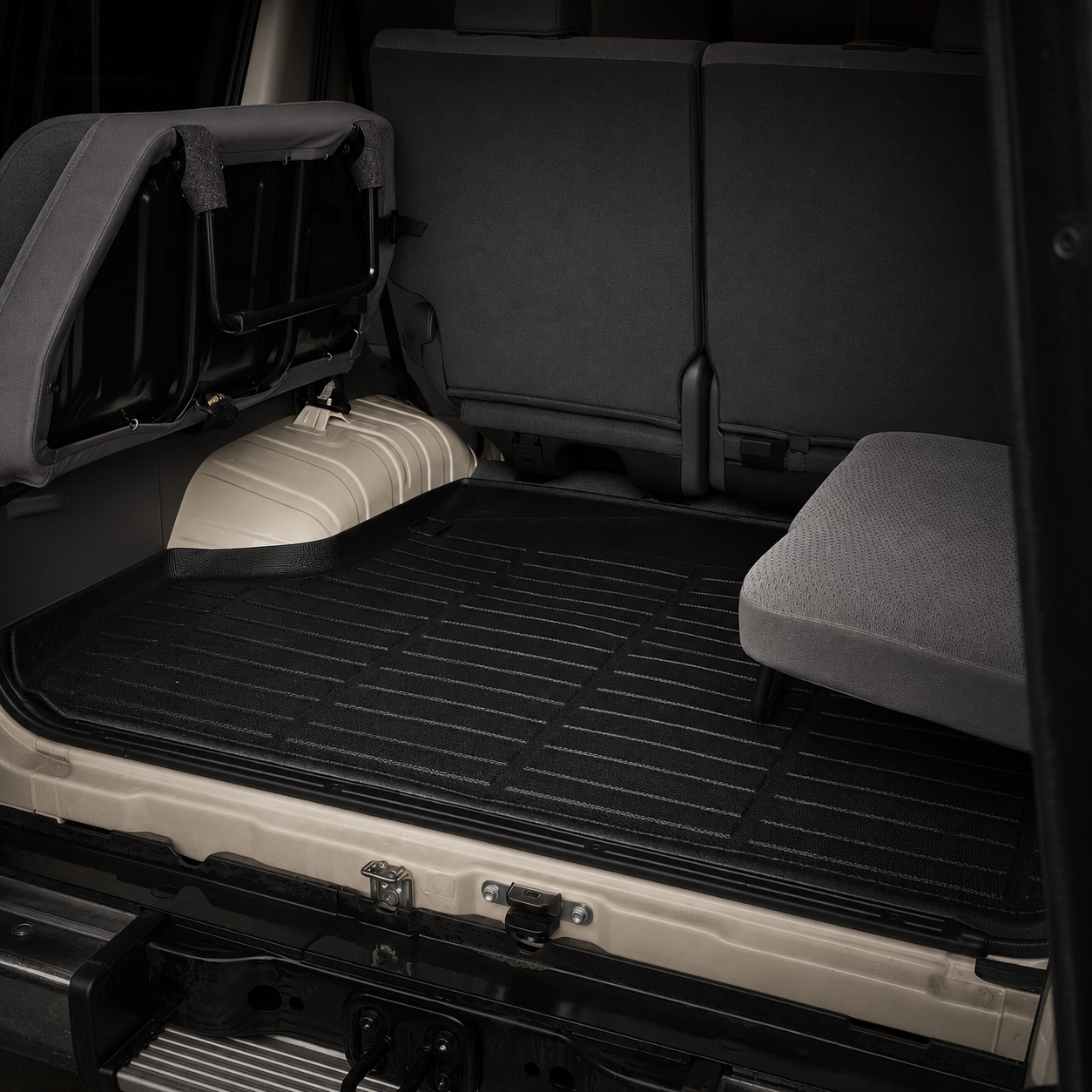 Alfombra Toyota Land Cruiser Serie 76 1985+ Cajuela AY