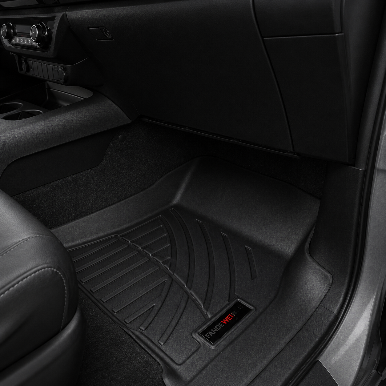 Alfombra Toyota Hilux 2016+ Pasajeros 4 Puertas AF