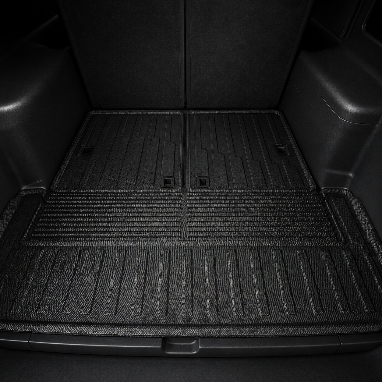 Alfombra Mitsubishi Montero Sport 2011+ Cajuela SJ Larga
