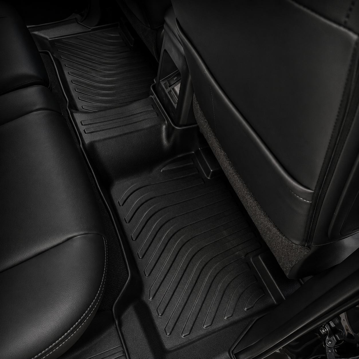 Alfombra Mitsubishi Montero Sport Ducto 2017+ Pasajeros AY