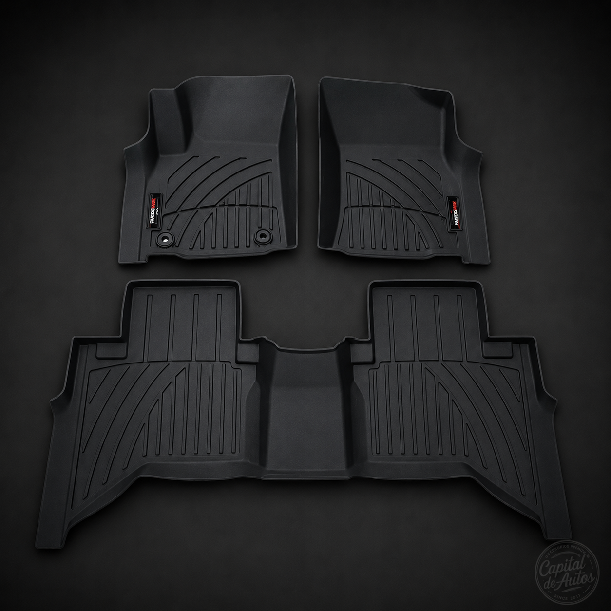 Alfombra Toyota Hilux 2016+ Pasajeros 4 Puertas AF