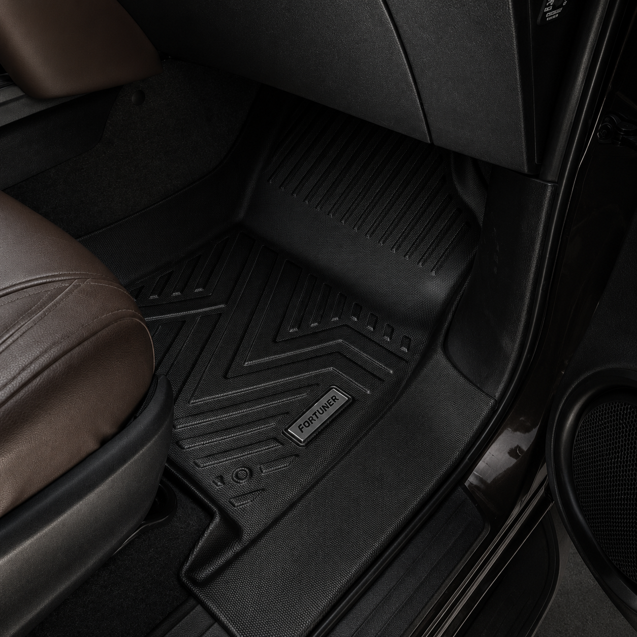 Alfombra Toyota Fortuner 2016+ Pasajeros SJ