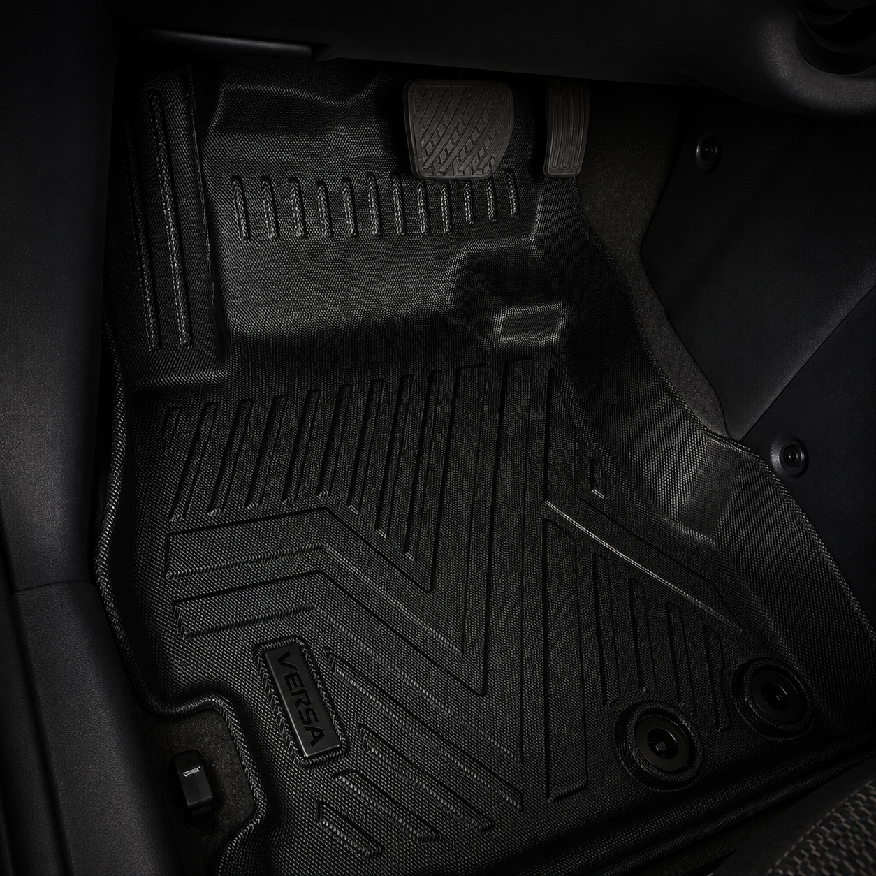 Alfombra Nissan Versa 2015+ Pasajeros SJ
