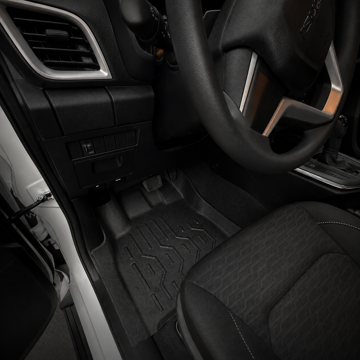 Alfombra Isuzu Dmax 2020+ 4 Puertas Pasajeros AF