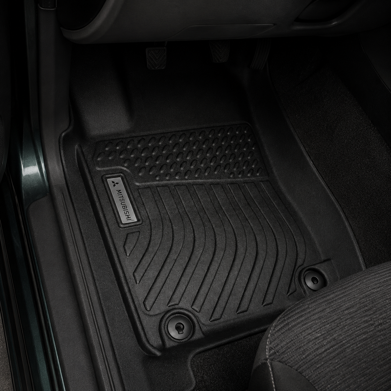 Alfombra Mitsubishi Montero Sport 2011-2016 Pasajeros AY