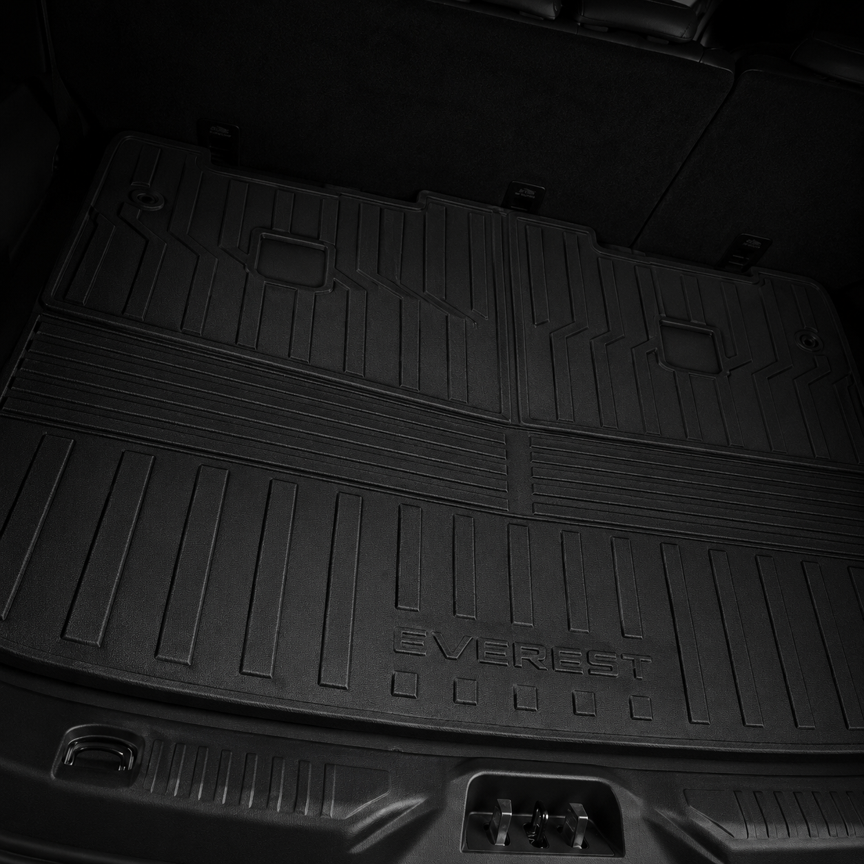 Alfombra Ford Everest 2023+ Cajuela SJ
